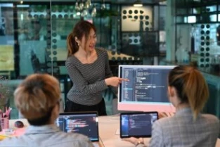 AI Art Ethics: The Controversy of Machine Creativity